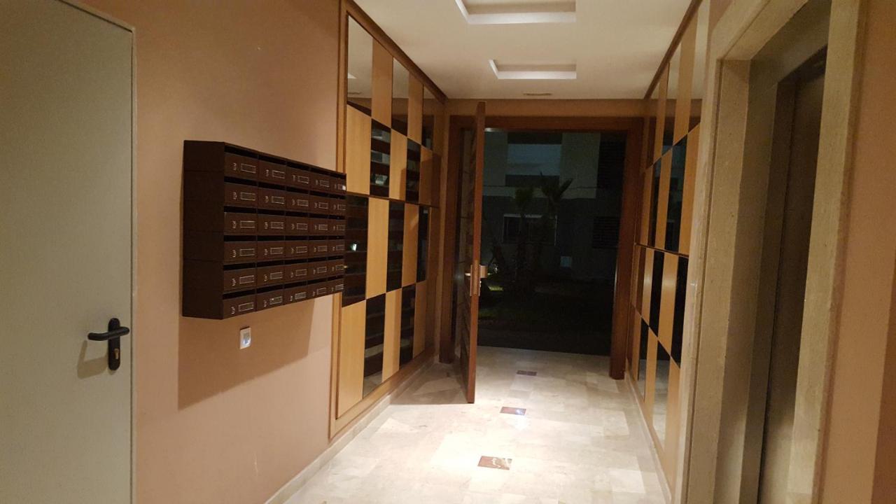 L&M House, Near To Mohamed V Airport, Nouaceur, Casablanca Lägenhet Exteriör bild